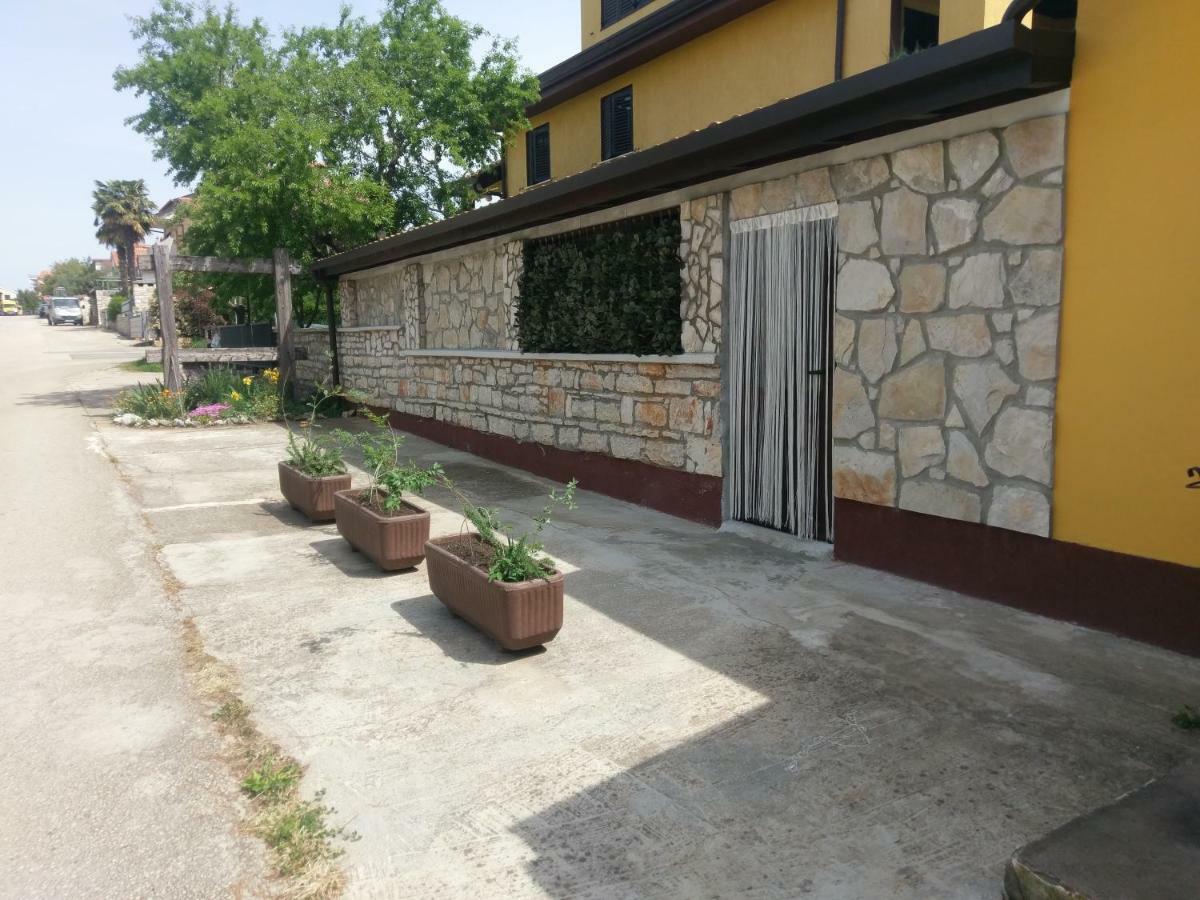 Apartments Ingrid Novigrad Istria Dış mekan fotoğraf